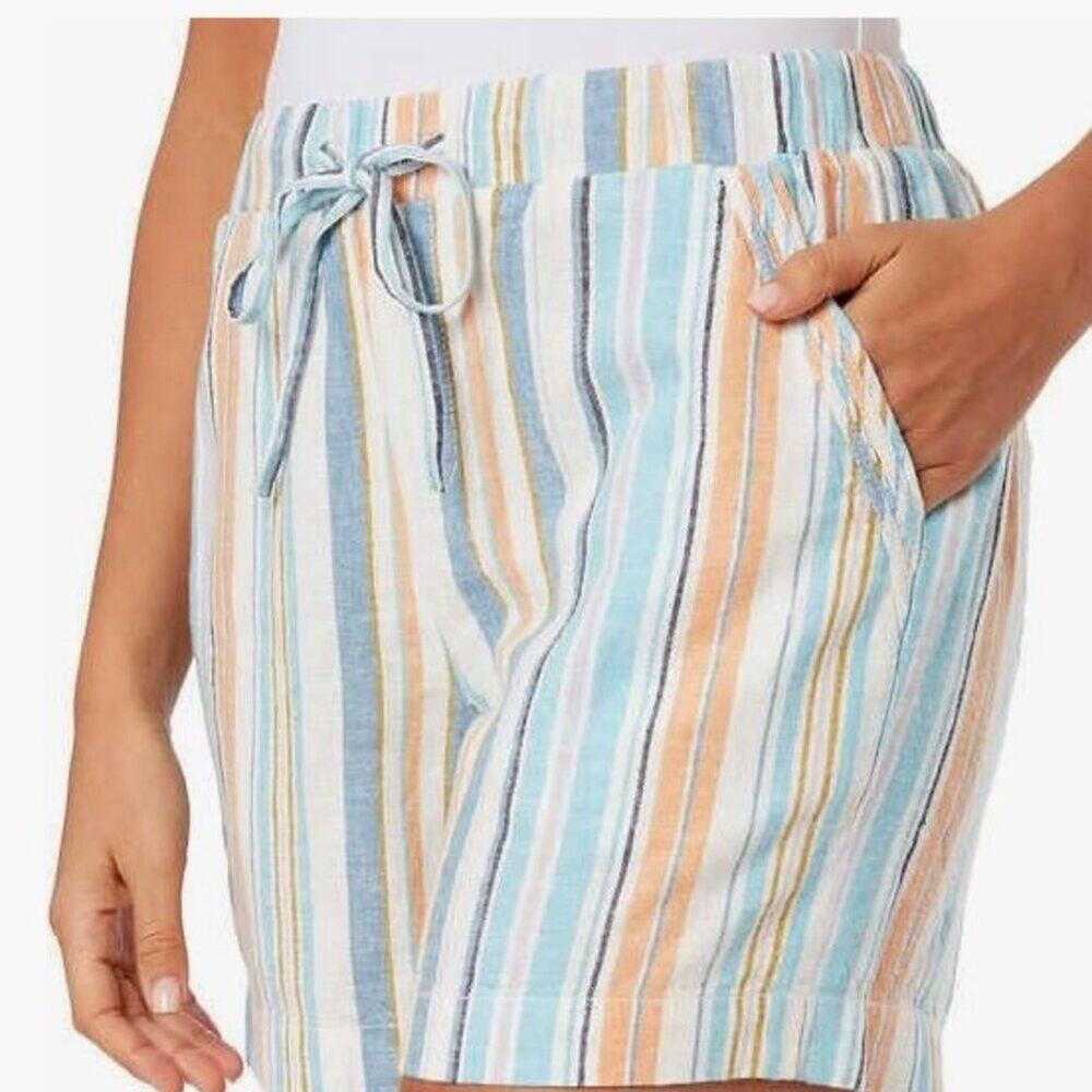 *Briggs Ladies' Linen Blend Pull-On Short - MEDIUM - Picture 3 of 4